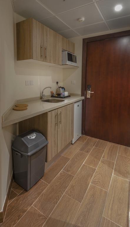 Burj Alhayat Hotel Suites Olaya Riyadh Eksteriør bilde